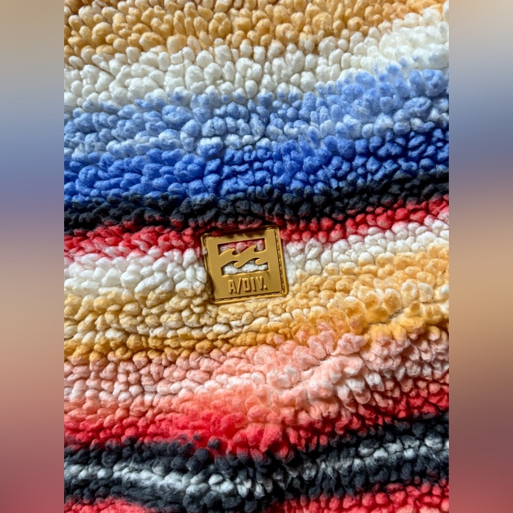⭐️Billabong A/Div Switchback Mock Neck Pullover Sweatshirt Striped XS- NWOT - Picture 3 of 13